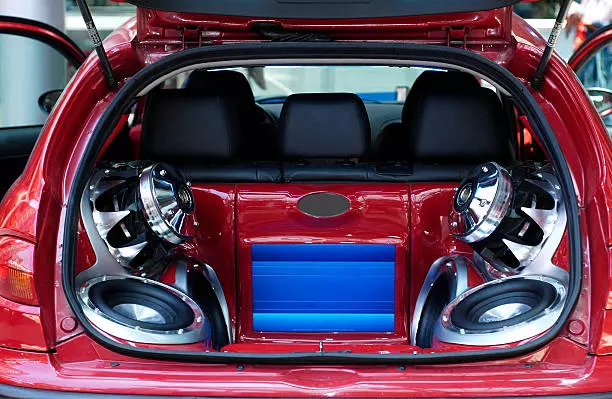 Sonorisation automobile